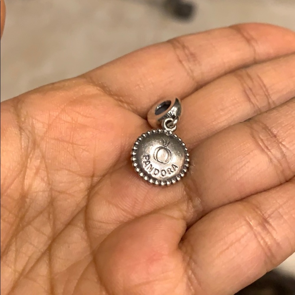 ❤️Pandora unforgettable moments dangle